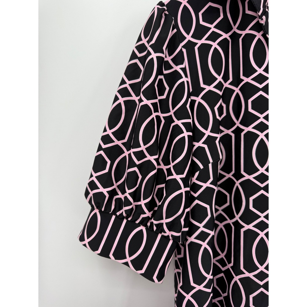 Jude Connally Black and Pink Geometric Puff-Sleeve Midi Dress - Picture 4 of 9